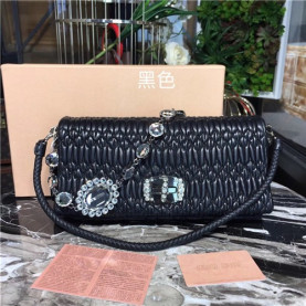 MIUMIU 미우미우 숄더백 5BD233-1 신상