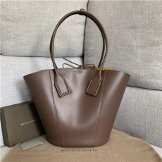 BOTTEGA VENETA 보테가베네타 바스켓 라지 토트백 57681-1 신상