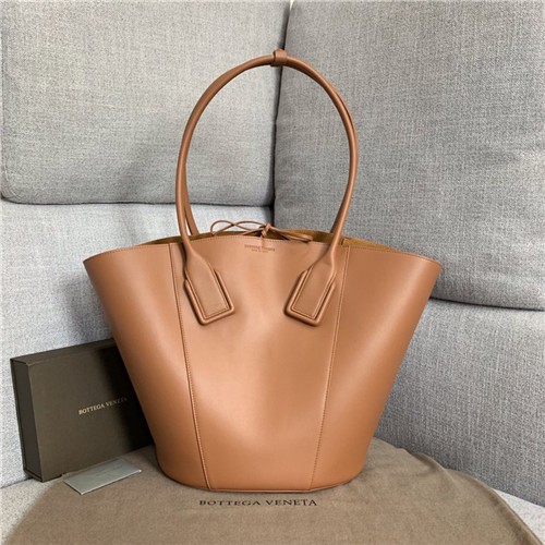 BOTTEGA VENETA 보테가베네타 바스켓 라지 토트백 57681-2 신상