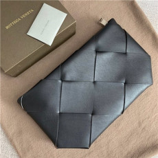 BOTTEGA VENETA 보테가베네타 남성용 클러치 B7557-1 신상