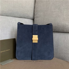 BOTTEGA VENETA 보테가베네타 마리백 BV2001-2 신상