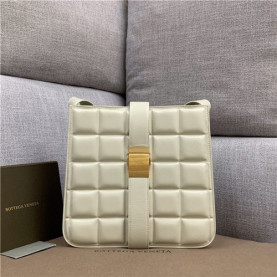 BOTTEGA VENETA 보테가베네타 마리백 BV578344-2 신상
