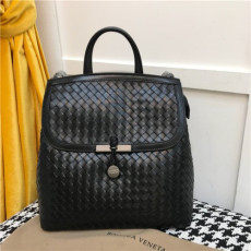 BOTTEGA VENETA 보테가베네타 백팩 B4055 신상