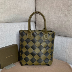BOTTEGA VENETA 보테가베네타 토트&숄더백 BV570800 신상