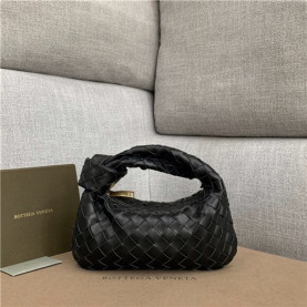 BOTTEGA VENETA 보테가베네타 인트레치아토 미니 호보백 609409 신상