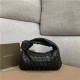 BOTTEGA VENETA 보테가베네타 인트레치아토 미니 호보백 609409 신상