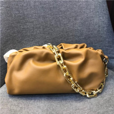BOTTEGA VENETA 보테가베네타 버터카프 숄더백 BV0010-4 2020/신상