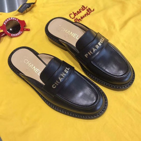 CHANEL 샤넬 슬리퍼봄신상 (250사이즈 주문제작)