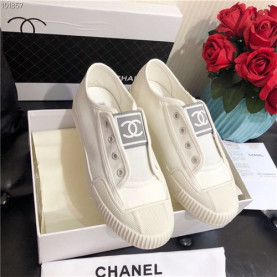 CHANEL 샤넬 스니커즈신상