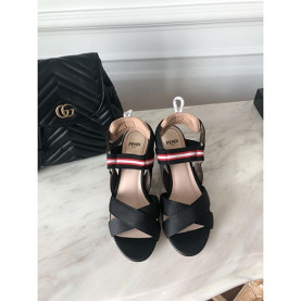 FENDI 펜디 샌들 봄신상