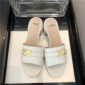 FENDI 펜디 여성용 슬리퍼 F10080-2 2020/신상
