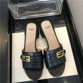 FENDI 펜디 여성용 슬리퍼 F10080-3 2020/신상