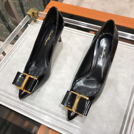 FERRAGAMO 페레가모 힐봄신상 굽높이8CM