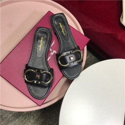 FERRAGAMO 페레가모 슬리퍼 신상 (240,250사이즈 주문제작)