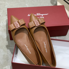 FERRAGAMO 페레가모 여성용 단화 굽높이2CM F60099-3 2020/신상