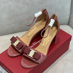 FERRAGAMO 페레가모 여성용 샌들 굽높이6CM F39100-2 2020/신상