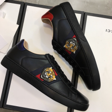 GUCCI 구찌 남성 스니커즈 G21581-2