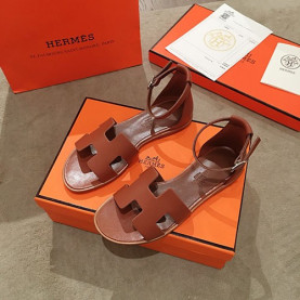 HERMES 에르메스 샌들봄신상 (220,250사이즈 주문제작)