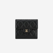 2위 CHANEL 샤넬 클래식 캐비어 반지갑 11CM AS87005