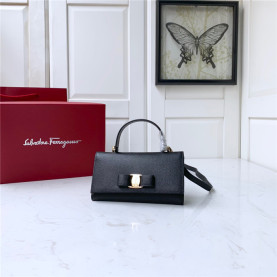 FERRAGAMO 페레가모 미니 토트&숄더백 22D529-3 2020/신상