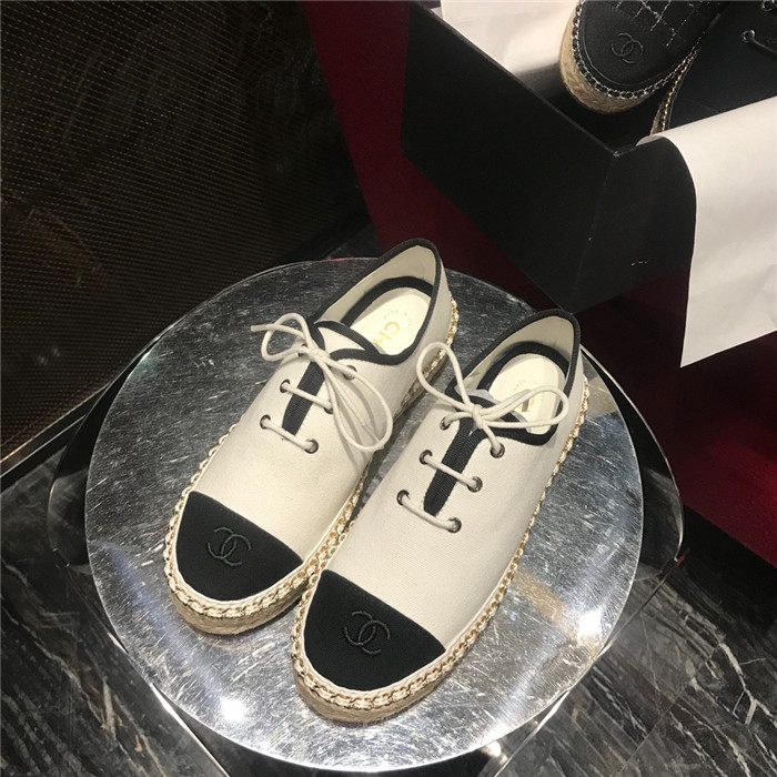 CHANEL 샤넬 여성용 스니커즈 C00880-1 2020/신상