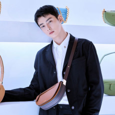 [아스트로 차은우] BURBERRY 버버리 숄더백 B31509-2 신상
