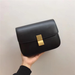 CELINE 셀린느 클래식박스 미듐 C63500-4 신상