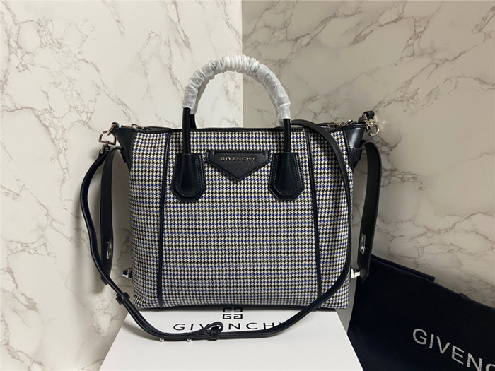 GIVENCHY 지방시 토트백