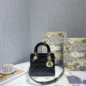 DIOR 디올 레이디 20CM (에나멜) M0531