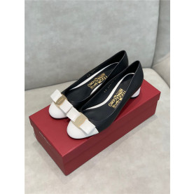 FERRAGAMO 페레가모 여성용 구두 (굽높이4CM) F74550 2021/신상
