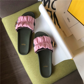 FENDI 펜디 여성용 슬리퍼 F10210