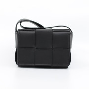 BOTTEGA VENETA 보테가 베네타 카세트백 미니 B6813