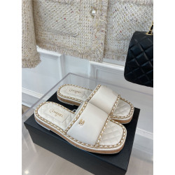 CHANEL 샤넬 여성용 슬리퍼 C64100
