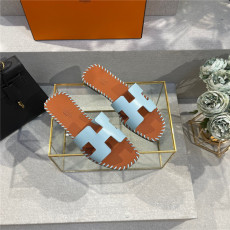HERMES 에르메스 여성용 슬리퍼 H32088