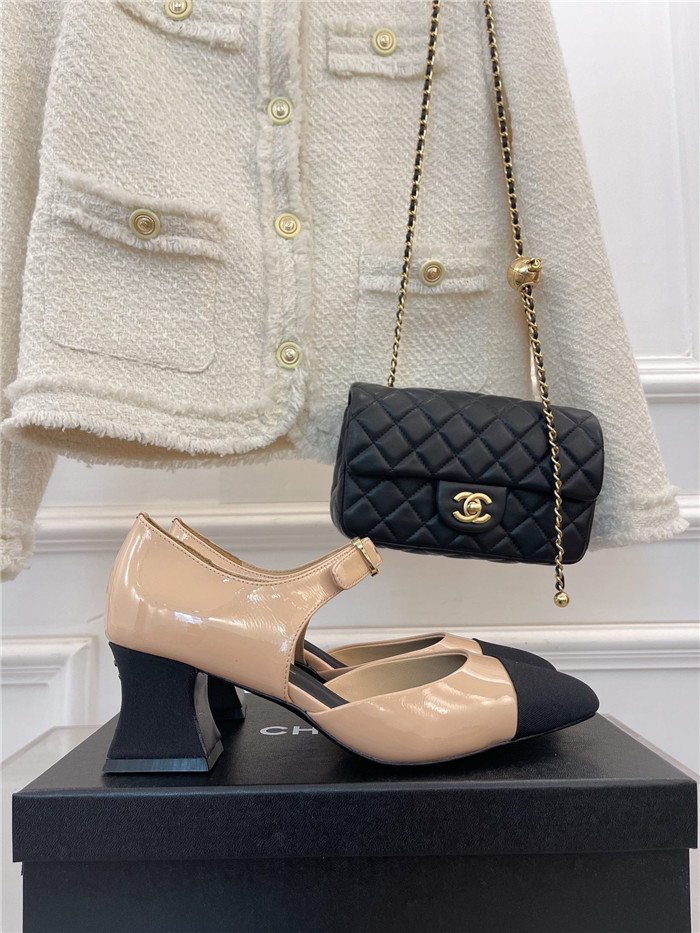 CHANEL 샤넬 여성용 샌들 (굽높이5.5CM) C3104
