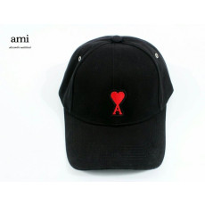 AMI 아미 블랙-레드 스몰패치 볼캡