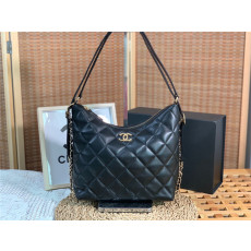 CHANEL 샤넬 호보백 AS3379