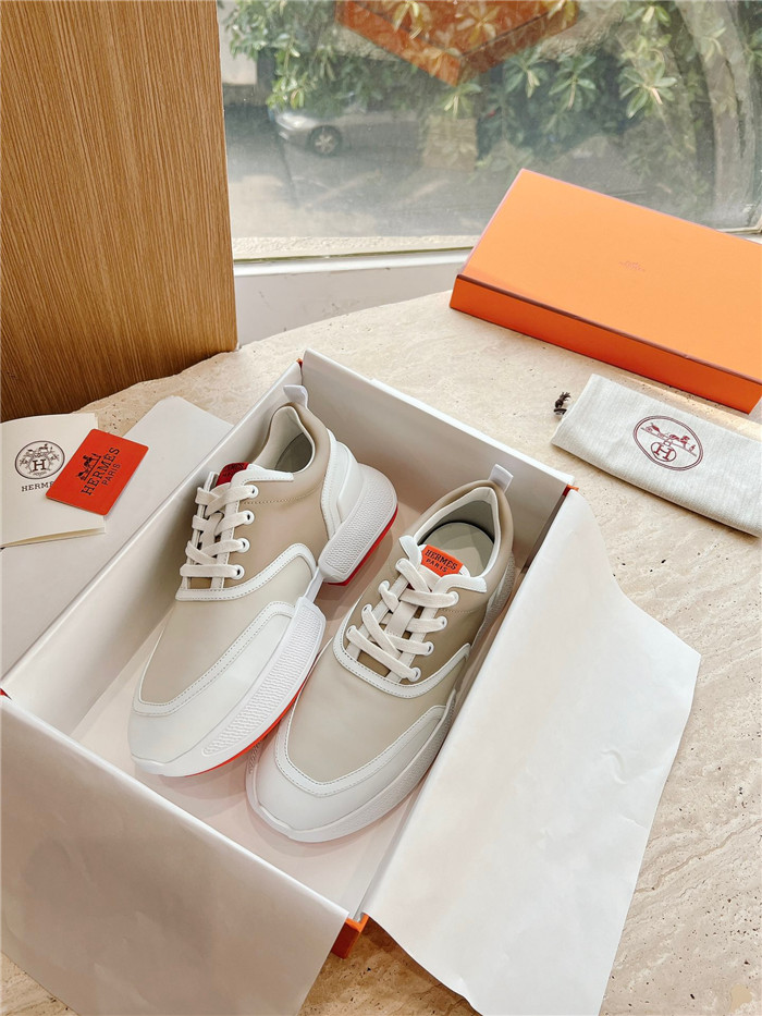 HERMES 에르메스 여성용 스니커즈 H60404