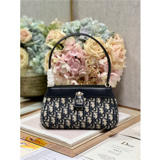 DIOR 디올 키백 스몰 D0065