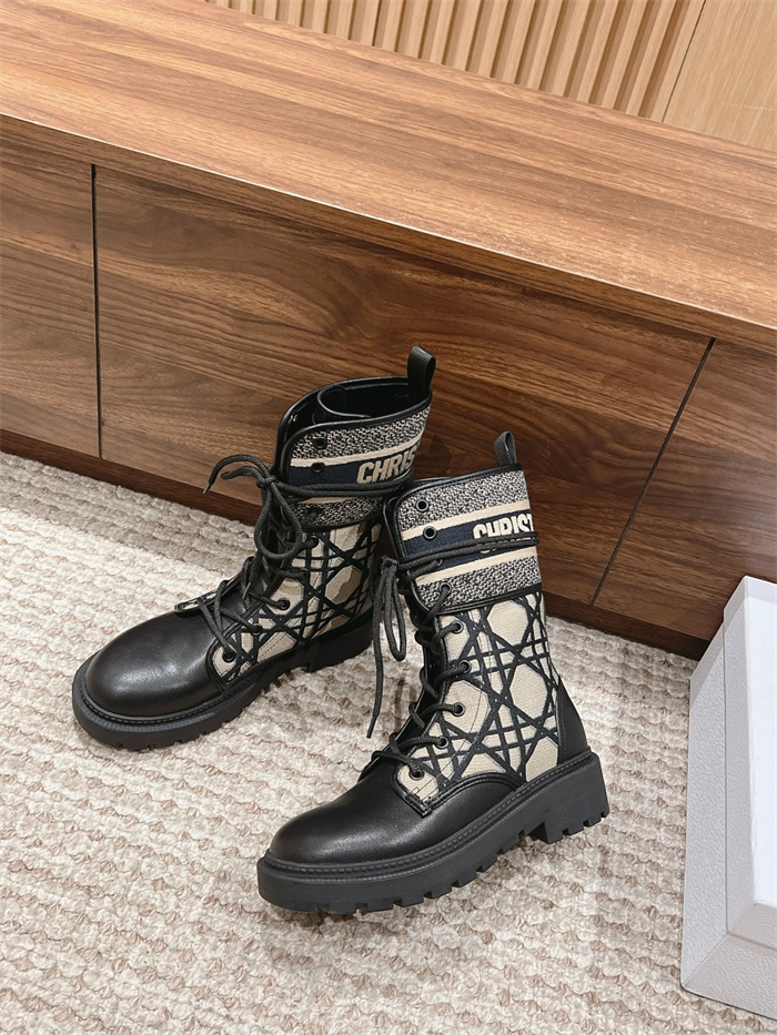 DIOR 디올 여성용 부츠 D5001