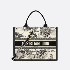 DIOR 디올 여성 크리스찬 북토트