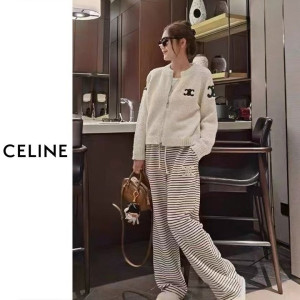 ●9월 판매 4위● CELINE 셀린느 트리오페 뽀글이 집업