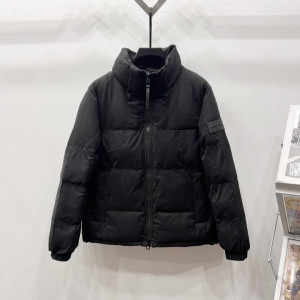 LOUIS VUITTON 루이비통 백로고 패딩