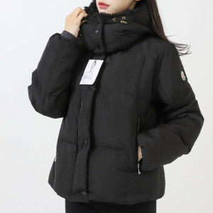 MONCLER 몽클레어 카스텔노우 스퀘어 퀼팅 후드 숏 다운 재킷