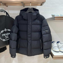 PRADA 프라다 로고엠보 클래식 삼각로고 덕다운 패딩