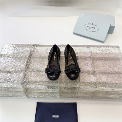 PRADA 프라다 여성용 단화 P43524 2COLOR