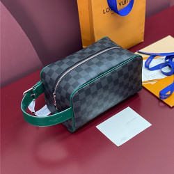 LOUIS VUITTON 루이비통 로켓 돕 키트 파우치백 N40852