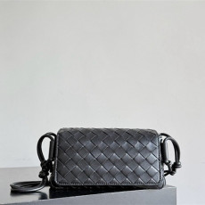 BOTTEGA VENETA 보테가베네타 미니 크로스 백 BV73089 4COLOR