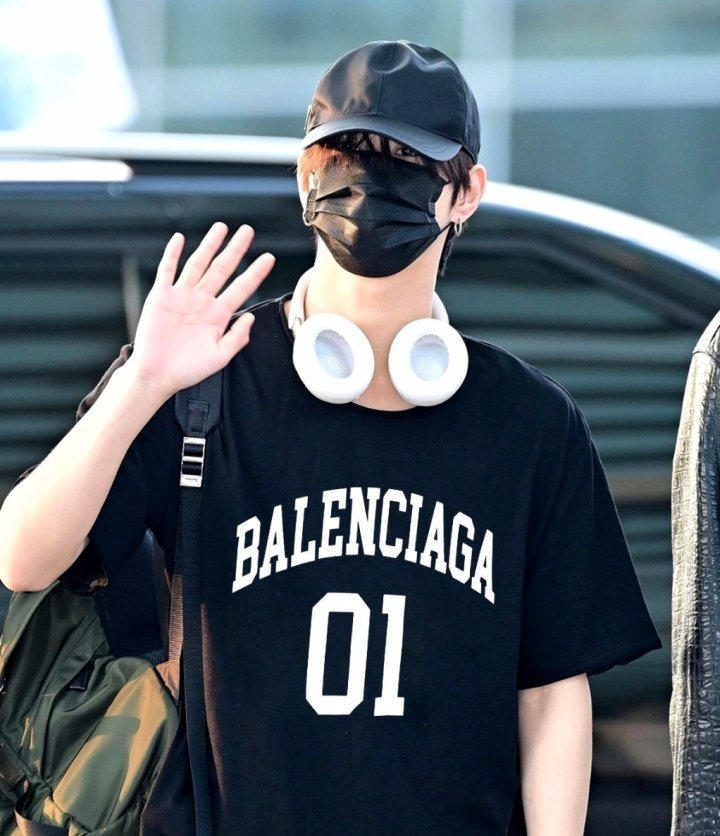 VETEMENTS 베트멍 new 01 로고 커플 반팔티