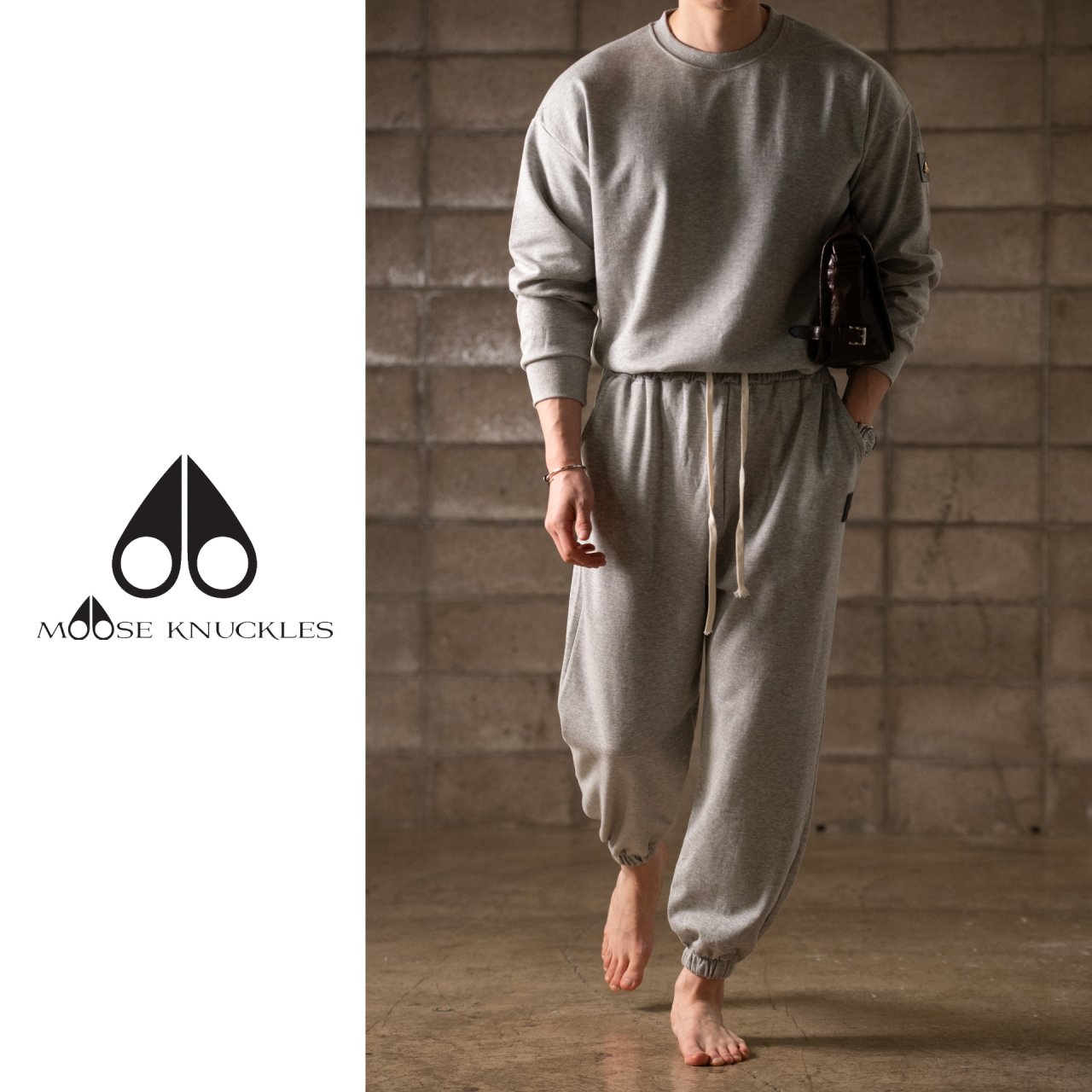 MOOSE KNUCKLES 무스너클 라운드 세트 2COLOR